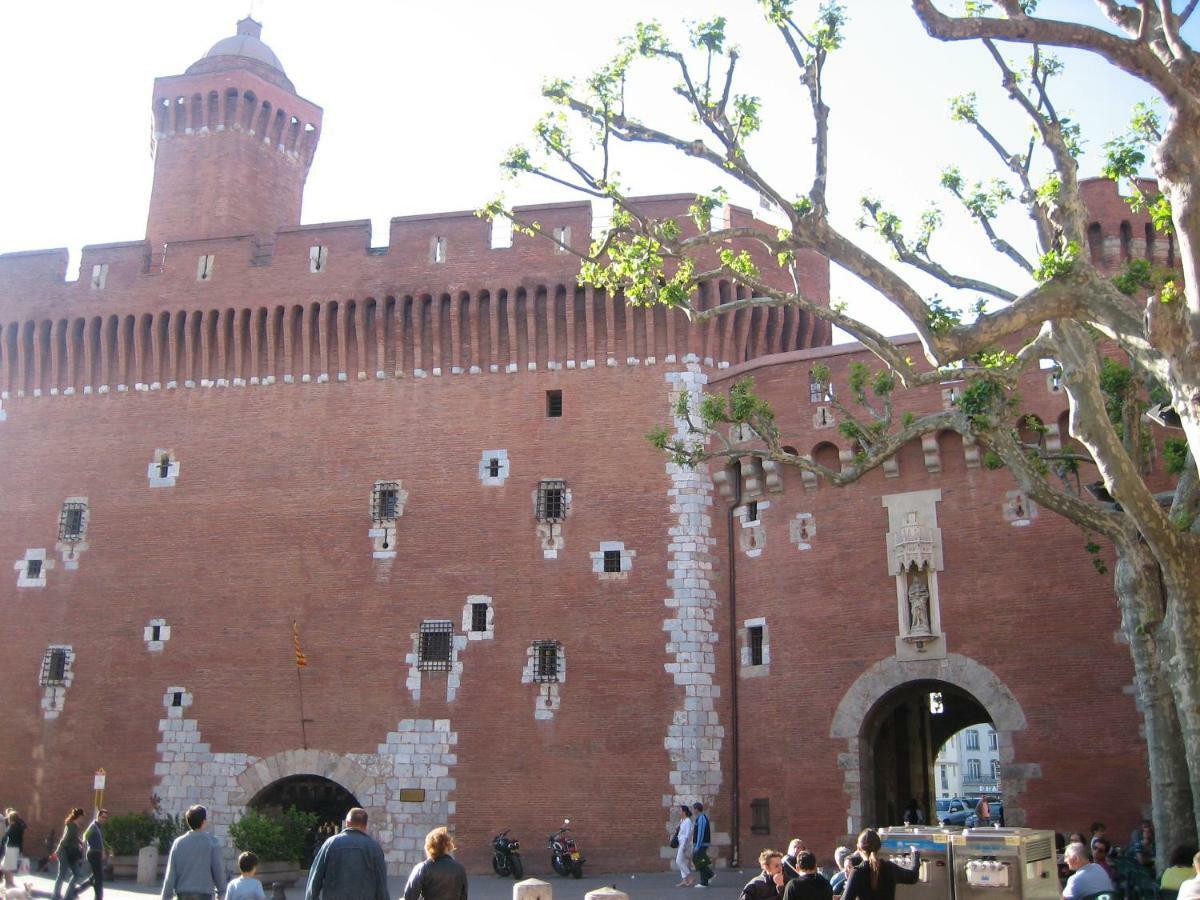 Maison De La Fontaine Embres-et-Castelmaure Dış mekan fotoğraf